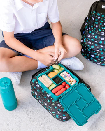 MontiiCo L - Game On