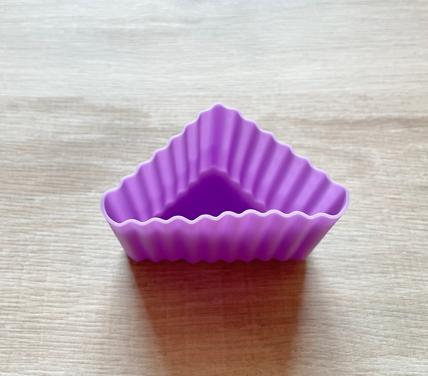 Triunghi din silicon Lekkabox (4 buc.) - în mai multe culori